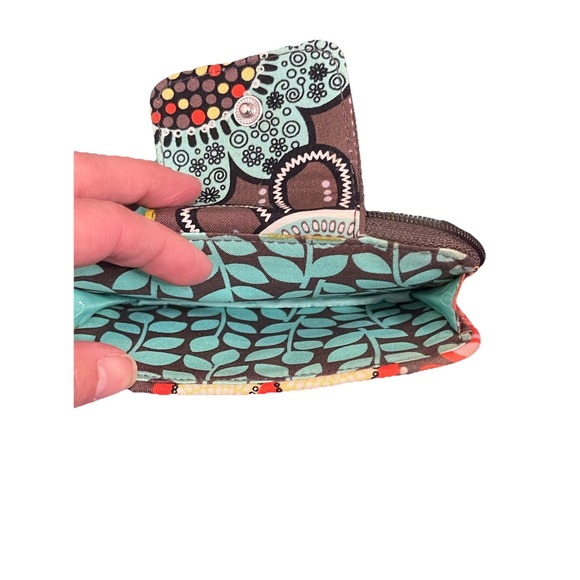 Vera Bradley Floral Multicolor Wristlet Wallet with ID Window & Card Slots - Picture 3 of 6